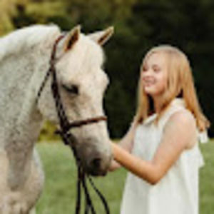 Meet your Posher, Avery